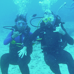 Evan & Trish Scuba Diving in Hawaii - Sept 2012